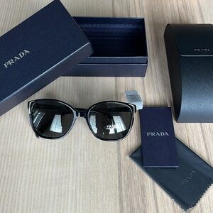 Women’s Prada Sunglasses NWT